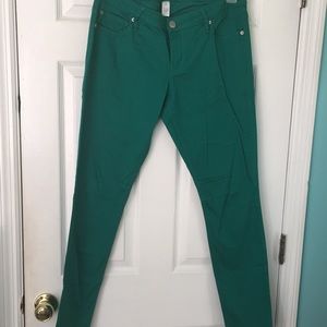 Emerald skinny jeans!